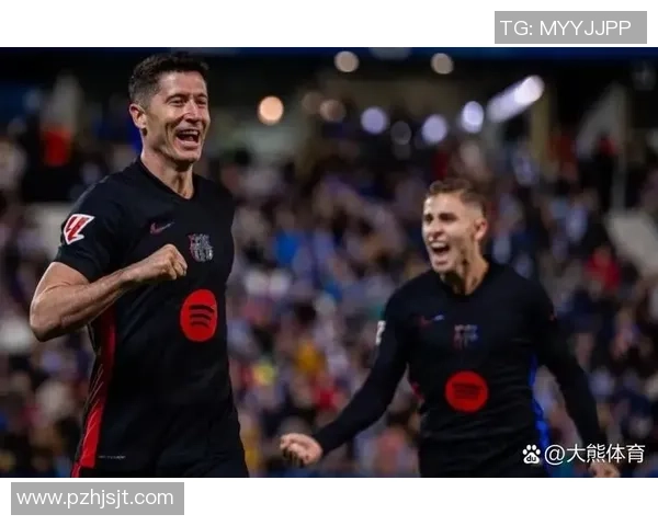 意甲激战：拜仁狂胜皇马五球大捷乌龙球成比赛转折点解析