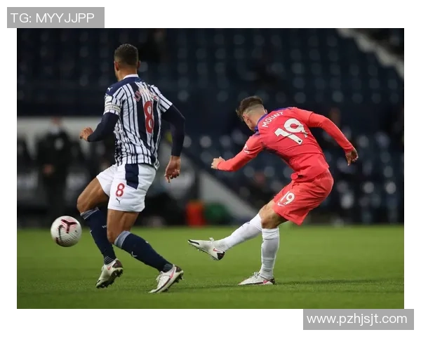 意甲激战尤文图斯与莱比锡握手言和帽子戏法引发全场热潮分析战术细节