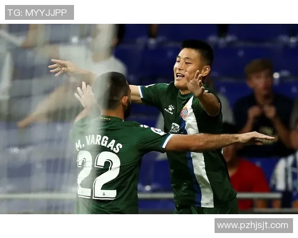 欧联杯激战巴萨主场3-0轻取莱比锡红牌争议引发全场热议